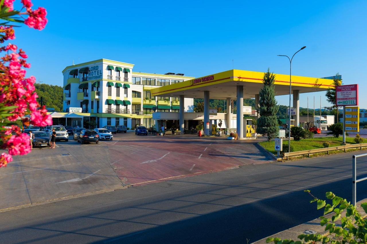 Lord Hotel Tirana Вора Екстер'єр фото