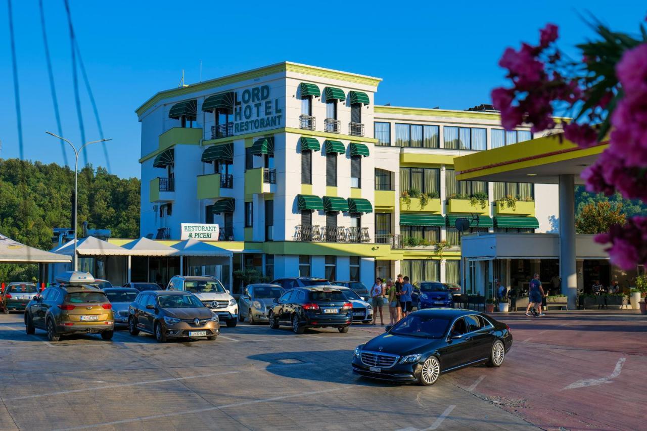 Lord Hotel Tirana Вора Екстер'єр фото
